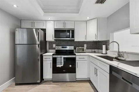 2460 Northside Drive Clearwater FL 33761
