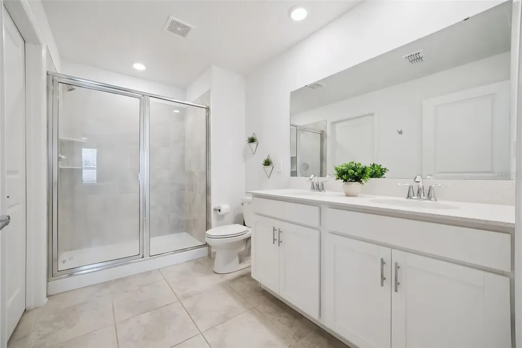 893 Laurel View Way Groveland FL 34736