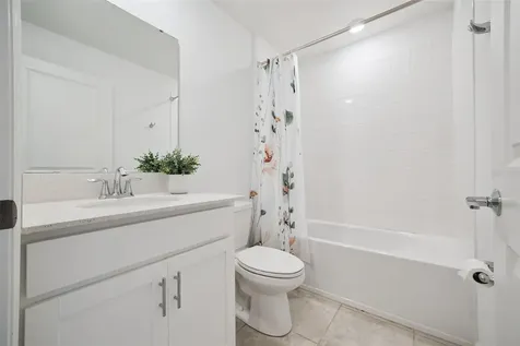 893 Laurel View Way Groveland FL 34736
