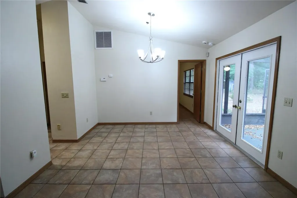 4035 NW 37th Drive Gainesville FL 32606