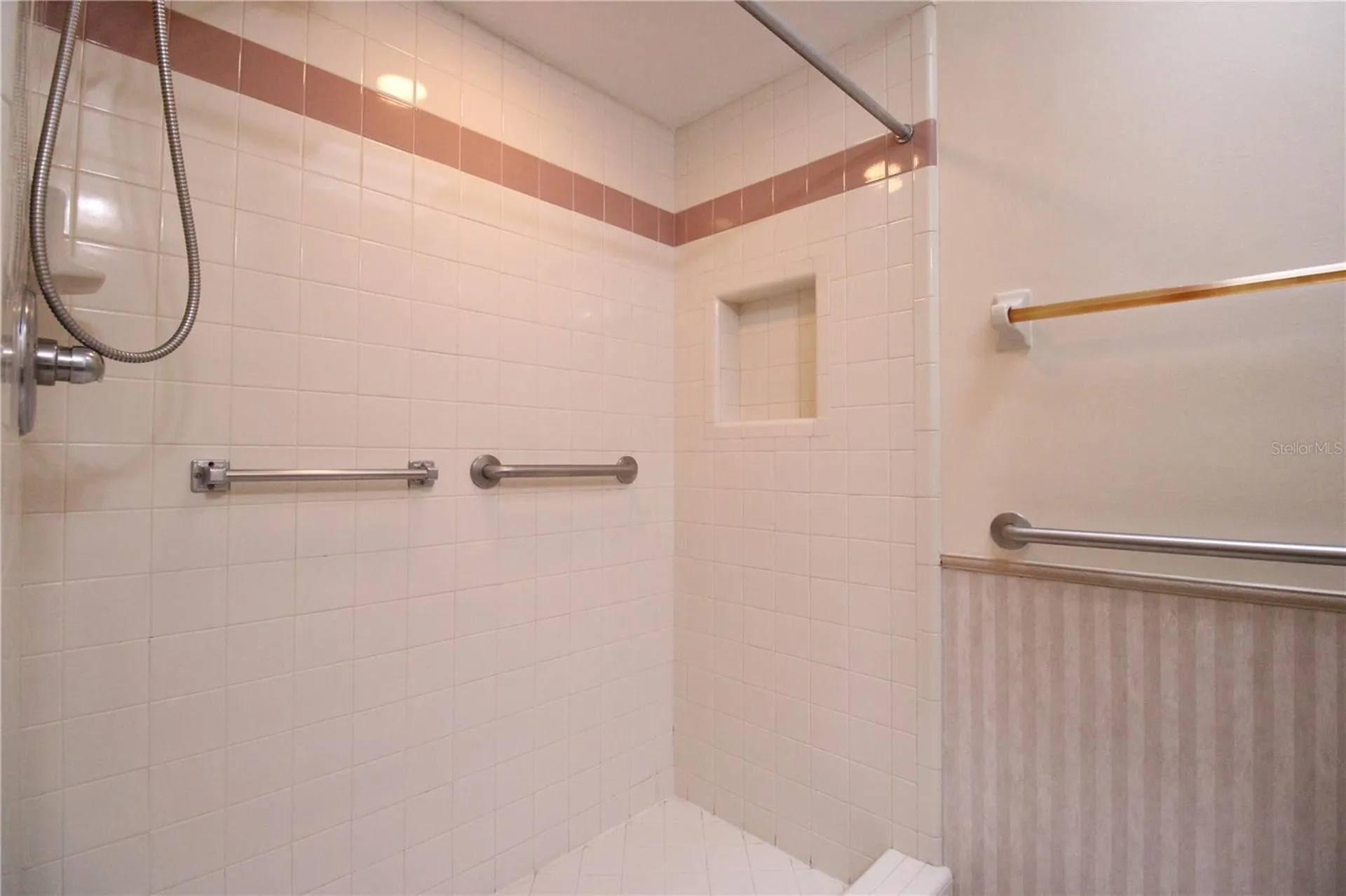 4035 NW 37th Drive Gainesville FL 32606