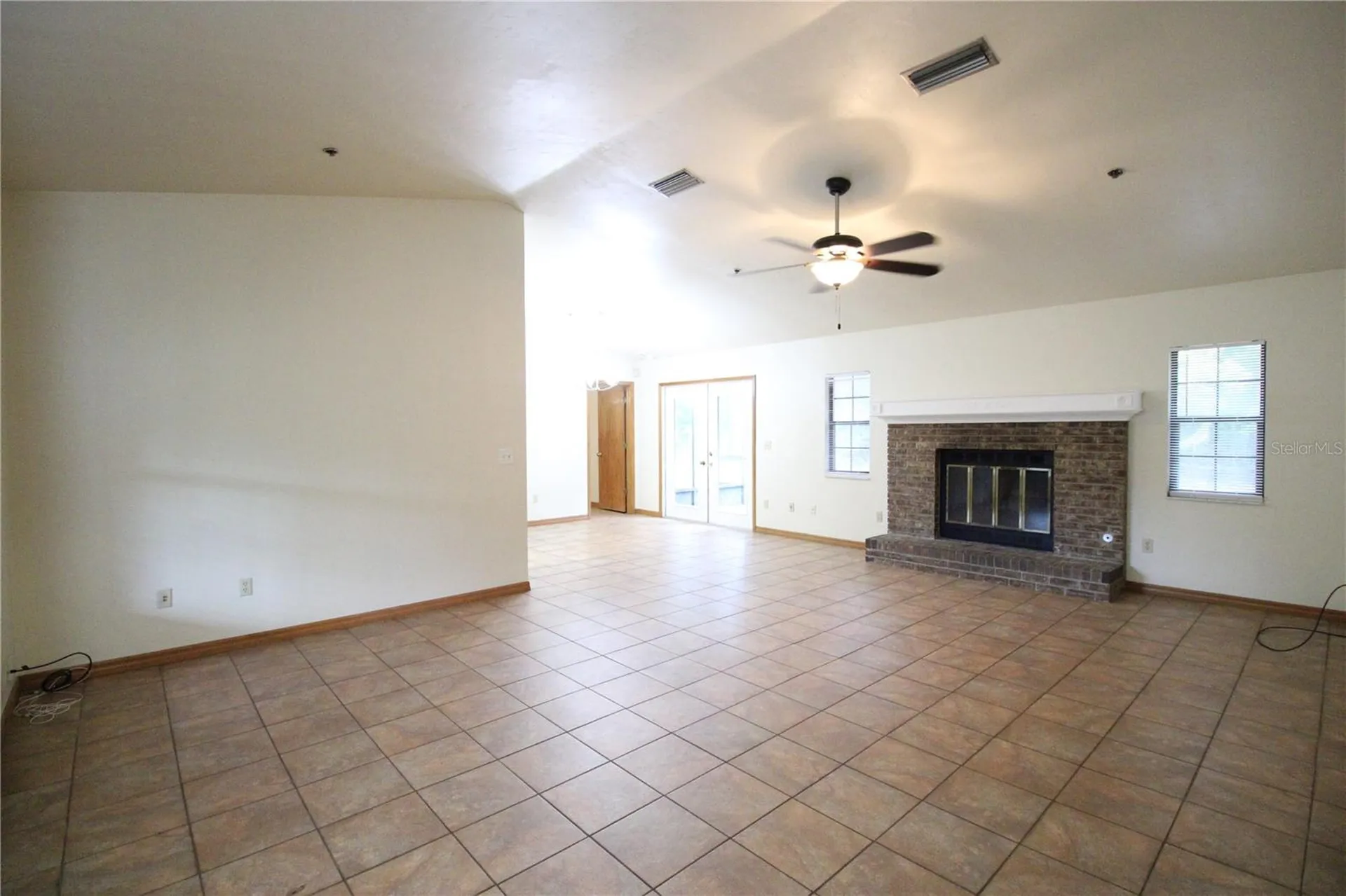 4035 NW 37th Drive Gainesville FL 32606