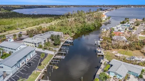 10215 Manatee Avenue W Bradenton FL 34209