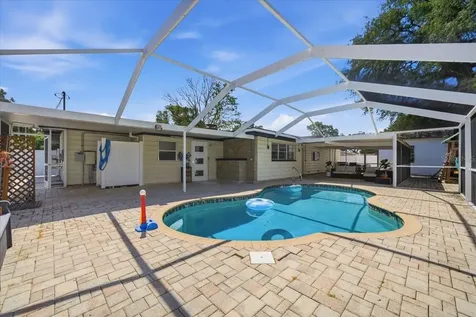9718 N Oregon Avenue Tampa FL 33612