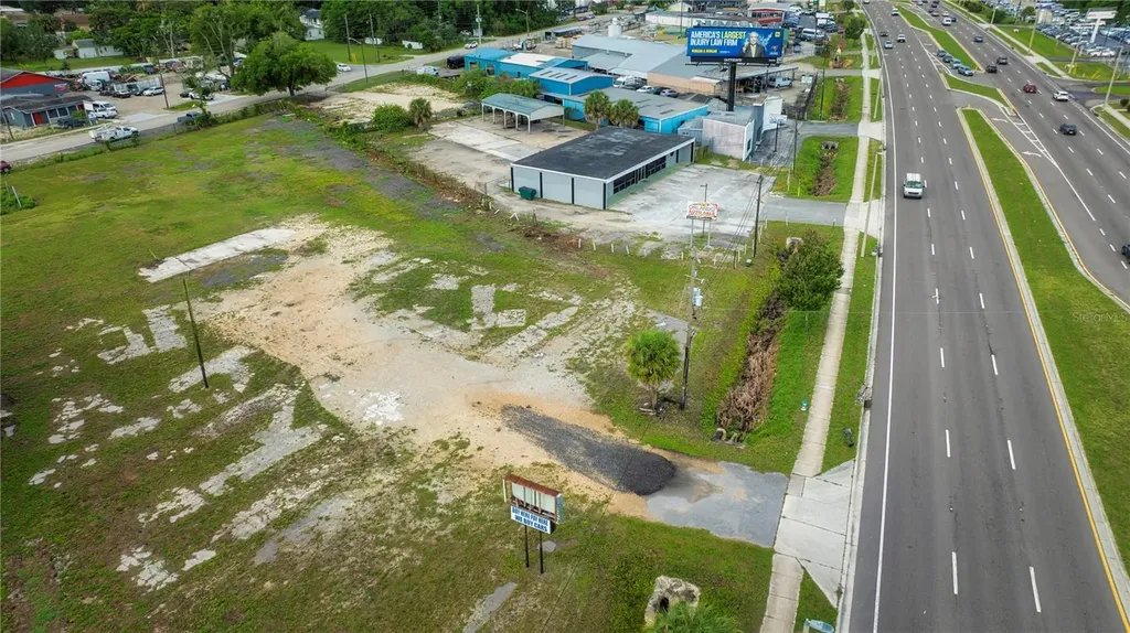 6464 E Colonial Drive Orlando FL 32807