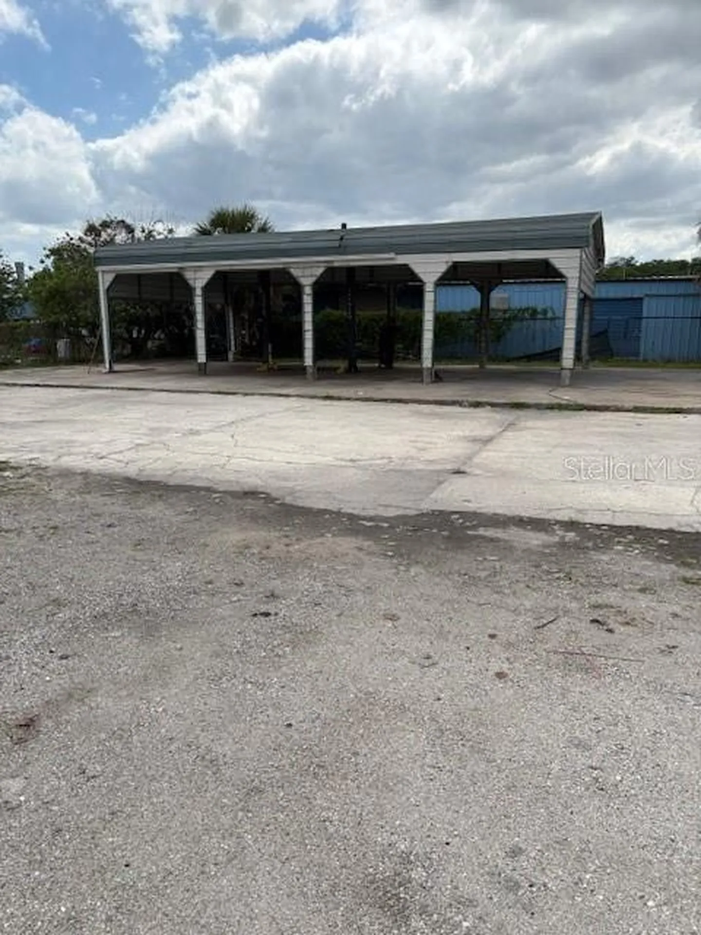 6464 E Colonial Drive Orlando FL 32807