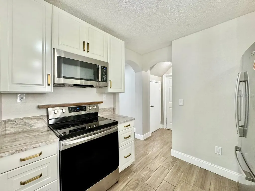 13014 Fennway Ridge Drive Riverview FL 33579