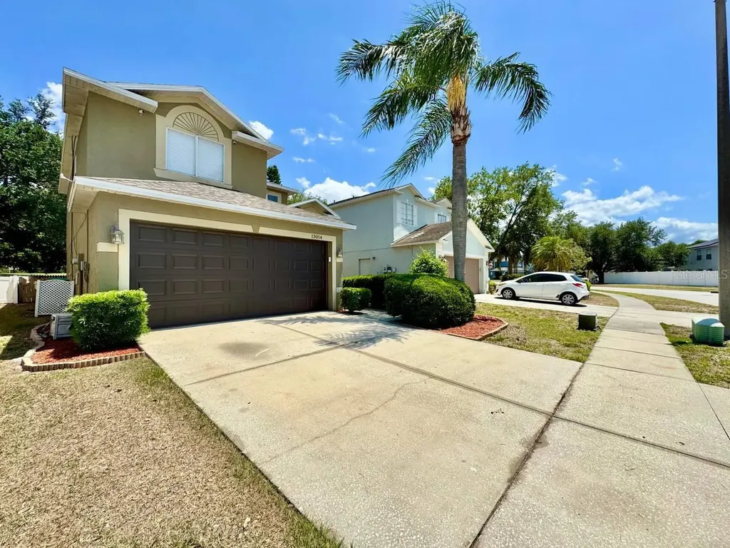 13014 Fennway Ridge Drive Riverview FL 33579