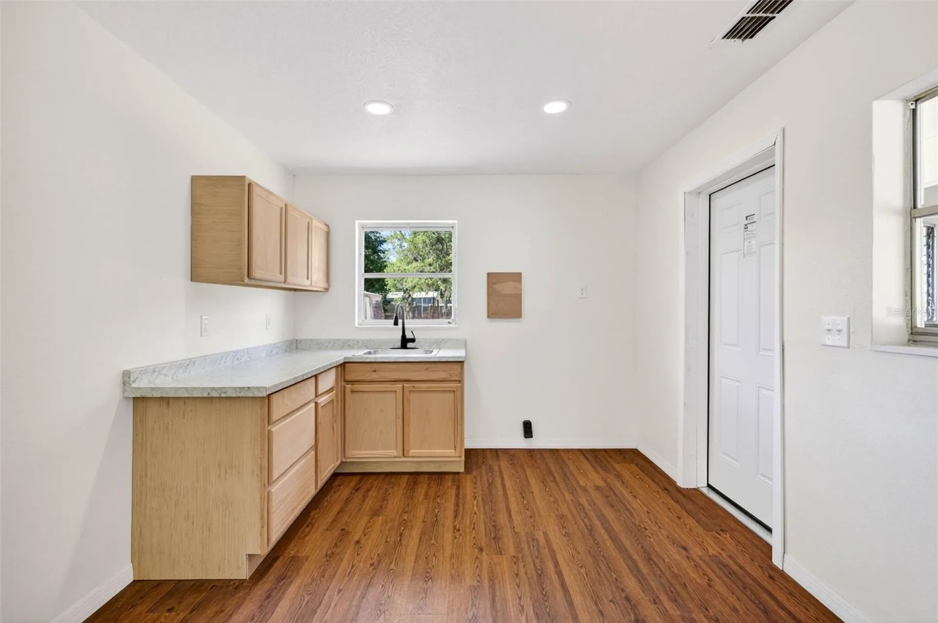 34816 Evergreen Way Dade City FL 33523