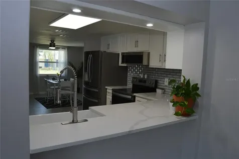 12739 1st Isle Hudson FL 34667