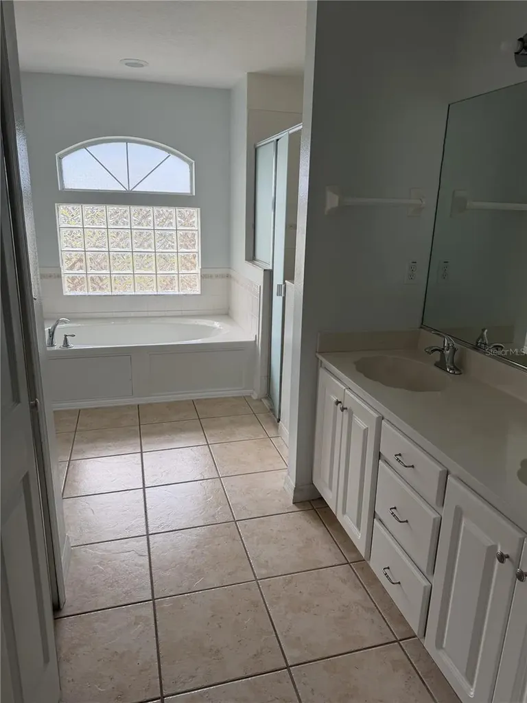 11 White Oak Lane Palm Coast FL 32164