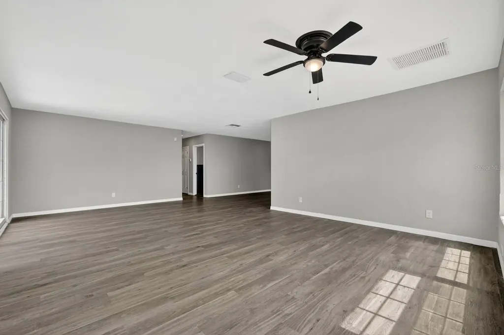 1027 Bel Aire Drive Daytona Beach FL 32118