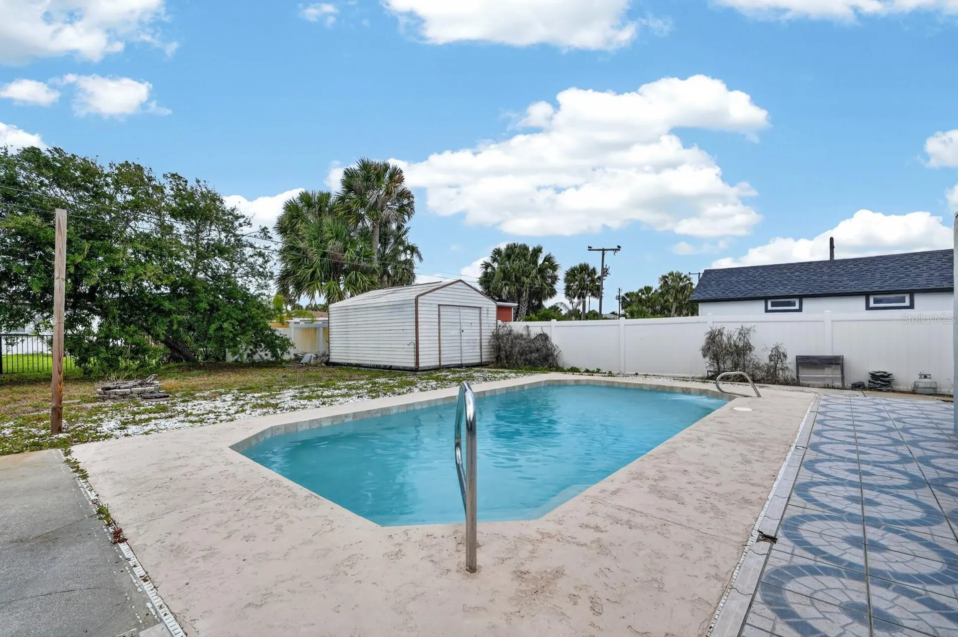 1027 Bel Aire Drive Daytona Beach FL 32118