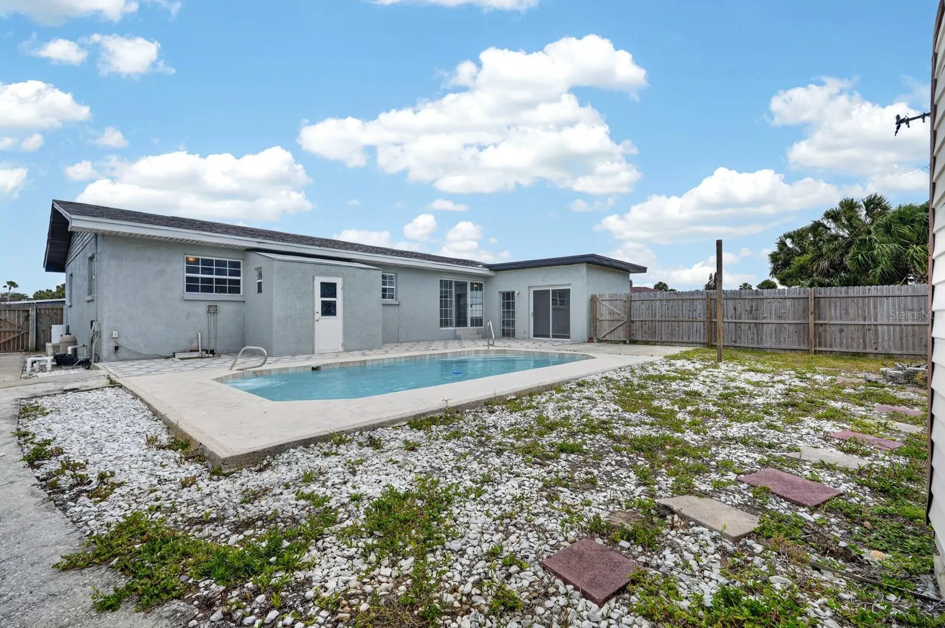 1027 Bel Aire Drive Daytona Beach FL 32118