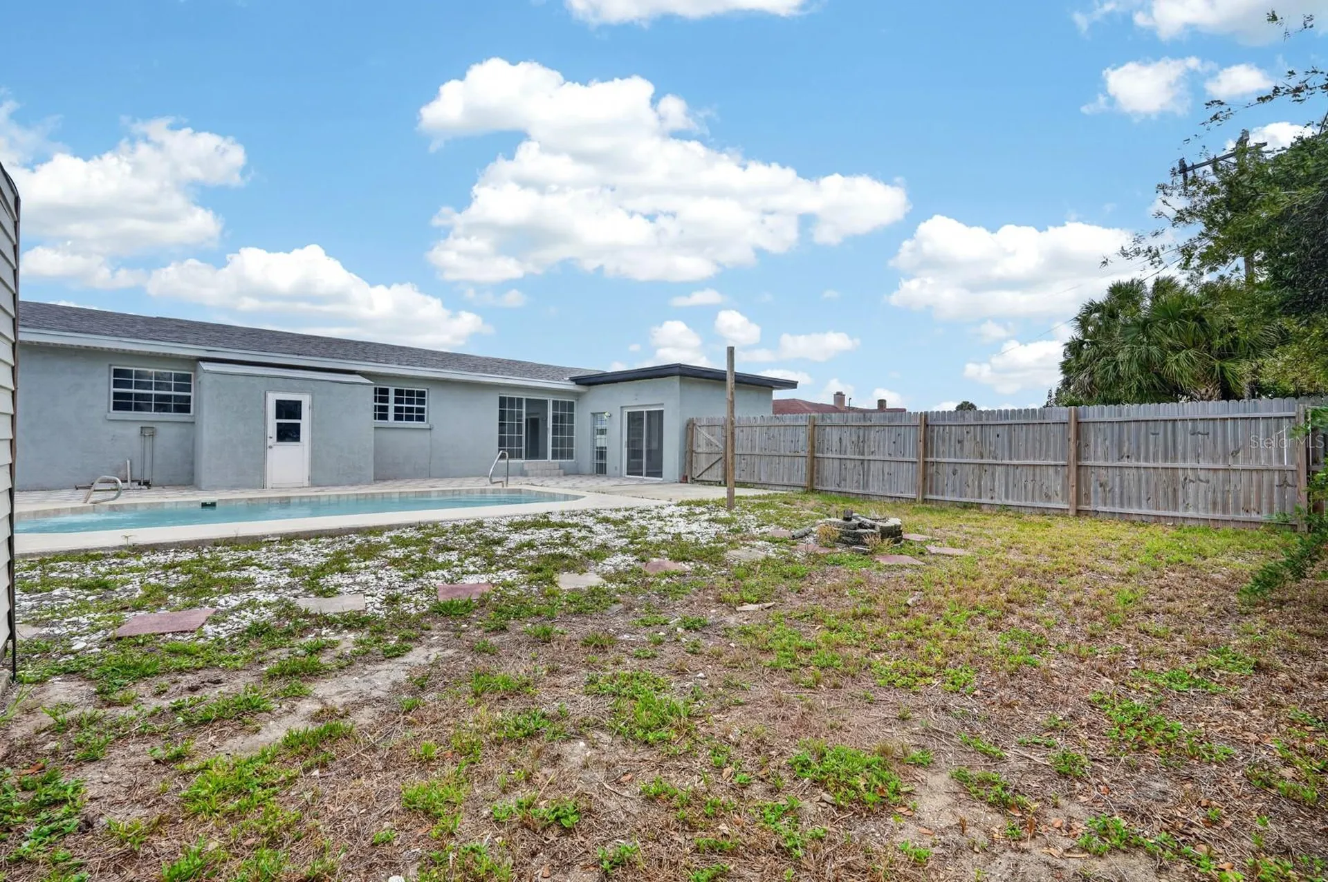 1027 Bel Aire Drive Daytona Beach FL 32118