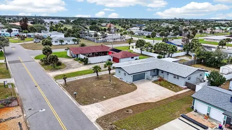 1027 Bel Aire Drive Daytona Beach FL 32118