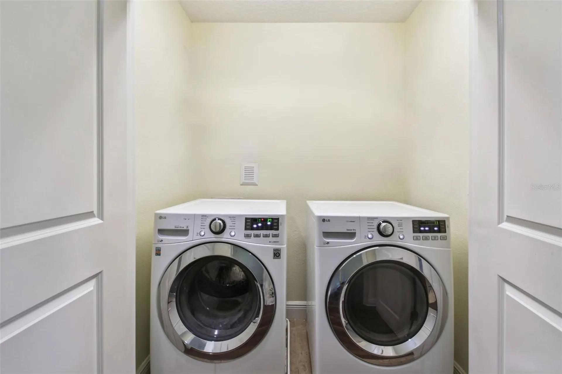 17856 Althea Blue Place Lutz FL 33558