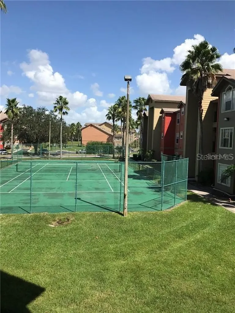 2213 Grand Cayman Court Kissimmee FL 34741