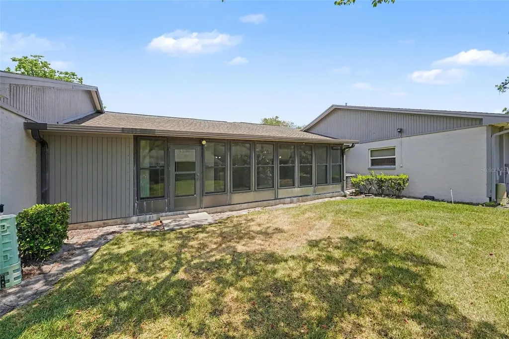 230 Balsam Drive Oldsmar FL 34677