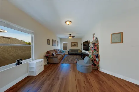 7405 70th Avenue N Pinellas Park FL 33781