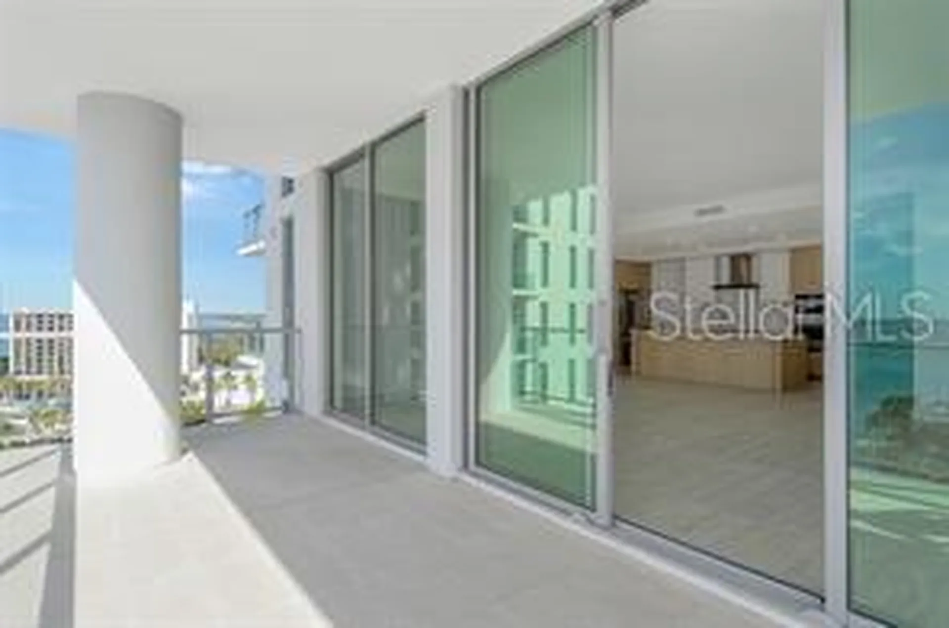 301 Quay Commons Sarasota FL 34236