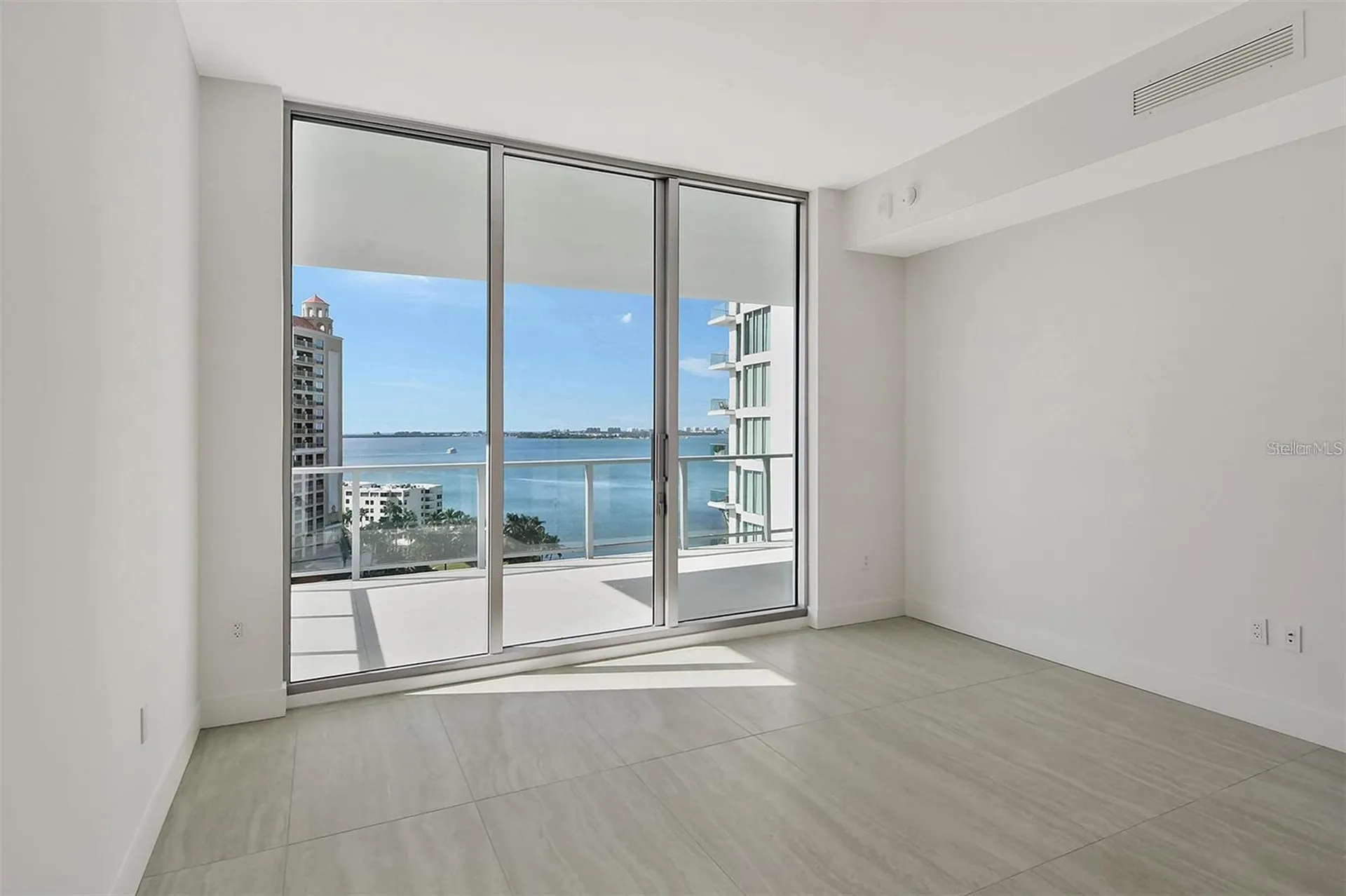 301 Quay Commons Sarasota FL 34236