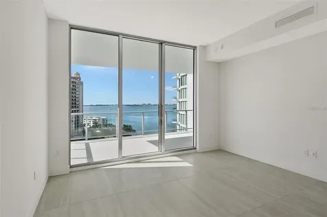 301 Quay Commons Sarasota FL 34236