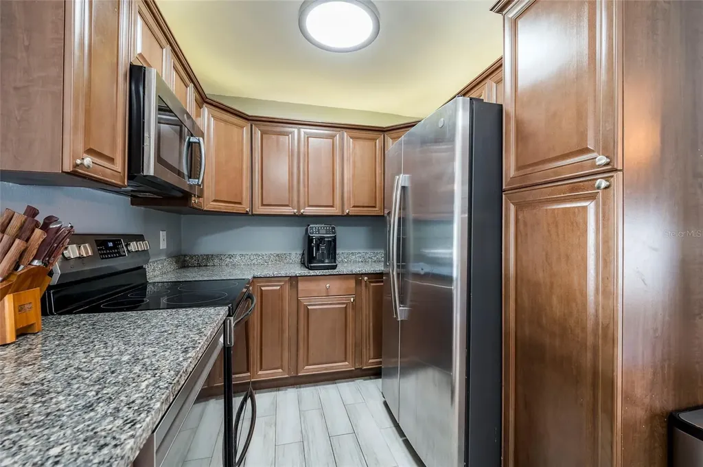 504 Omaha Street Palm Harbor FL 34683