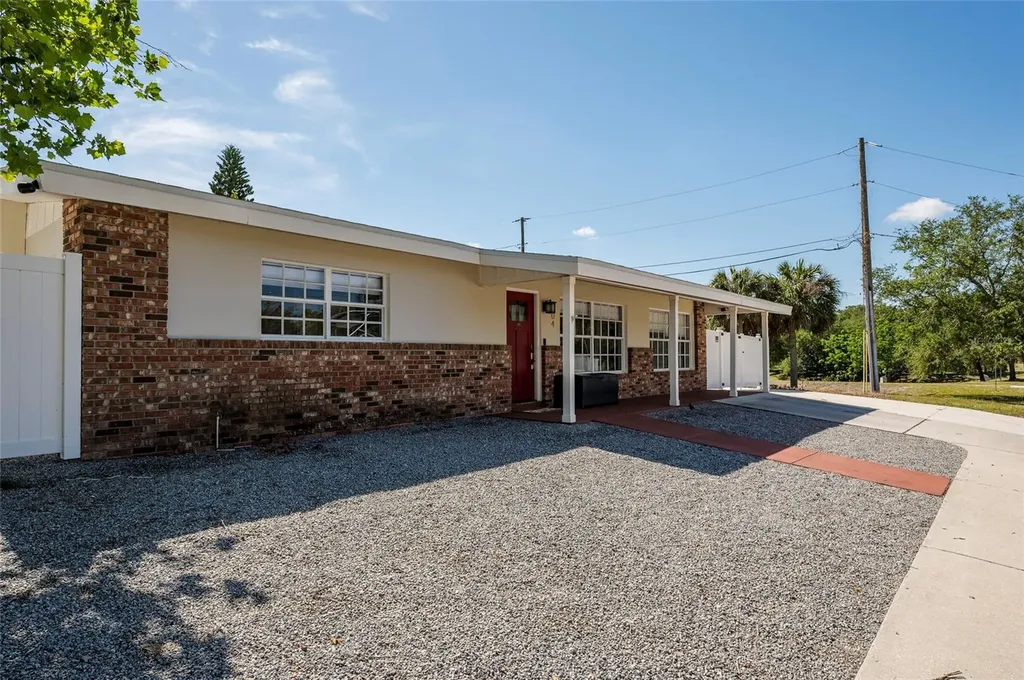 504 Omaha Street Palm Harbor FL 34683