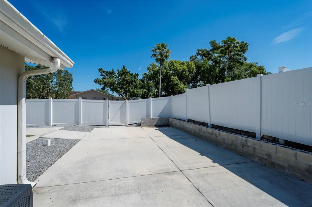 504 Omaha Street Palm Harbor FL 34683