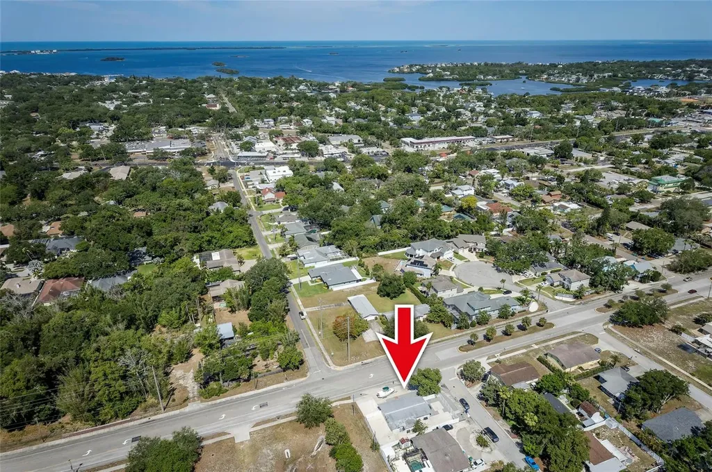 504 Omaha Street Palm Harbor FL 34683