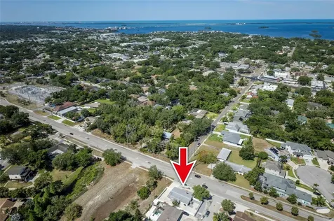 504 Omaha Street Palm Harbor FL 34683