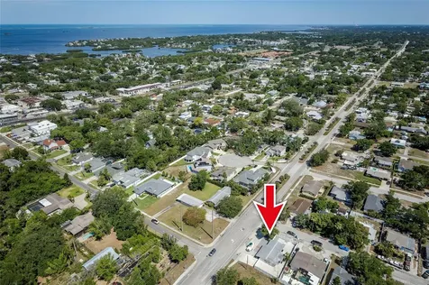 504 Omaha Street Palm Harbor FL 34683