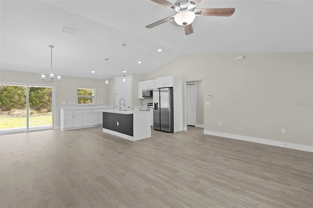 44 Malauka Drive Ocklawaha FL 32179