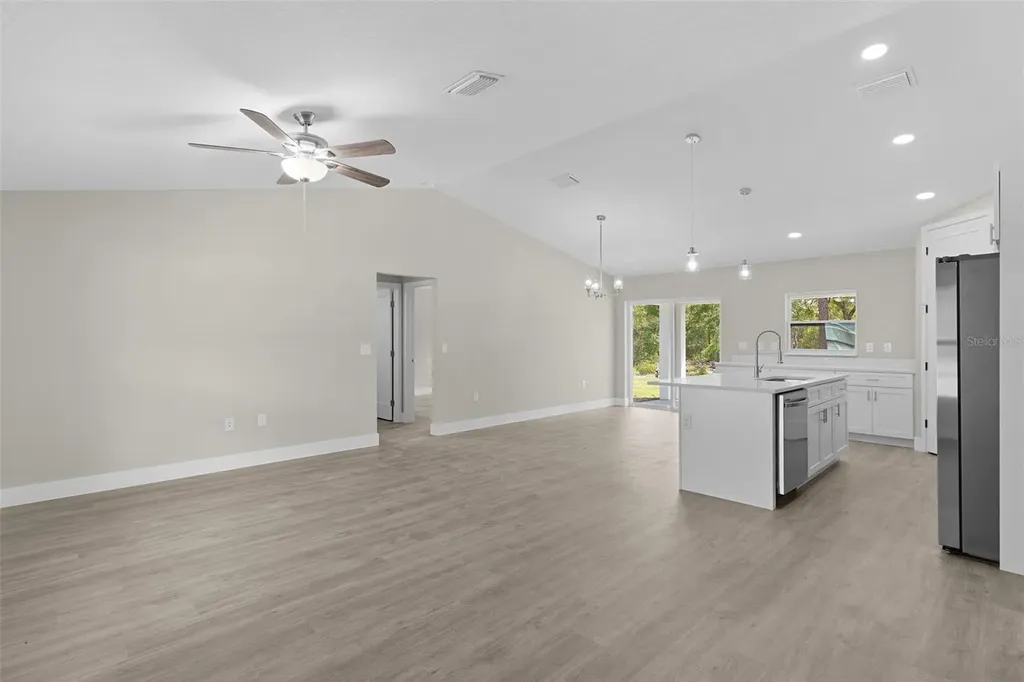 44 Malauka Drive Ocklawaha FL 32179