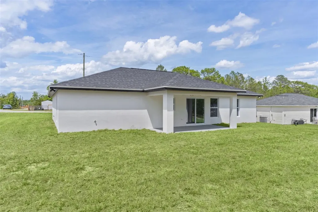 44 Malauka Drive Ocklawaha FL 32179