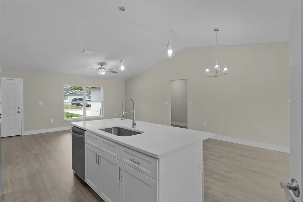 44 Malauka Drive Ocklawaha FL 32179