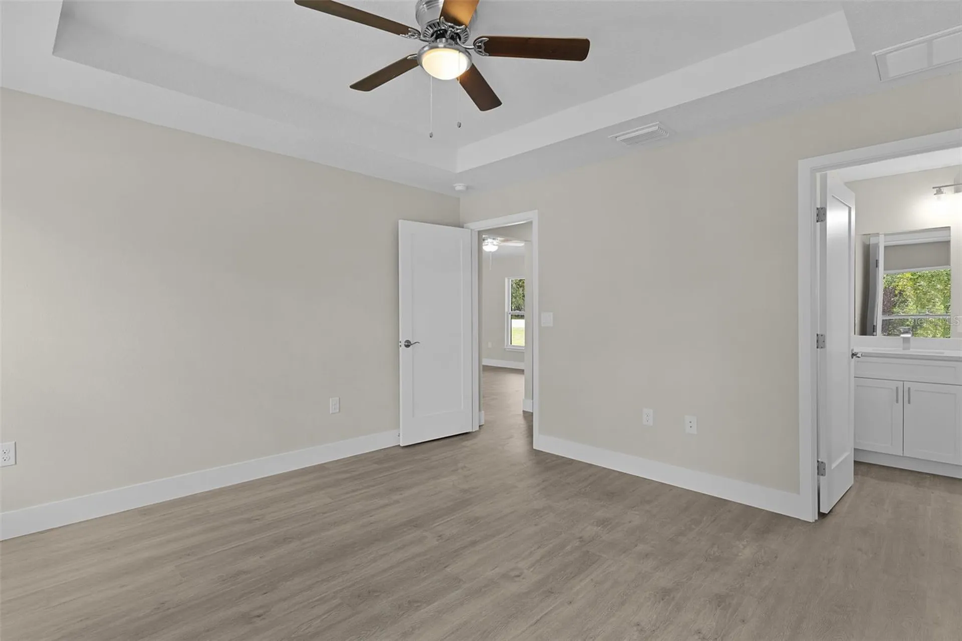 44 Malauka Drive Ocklawaha FL 32179