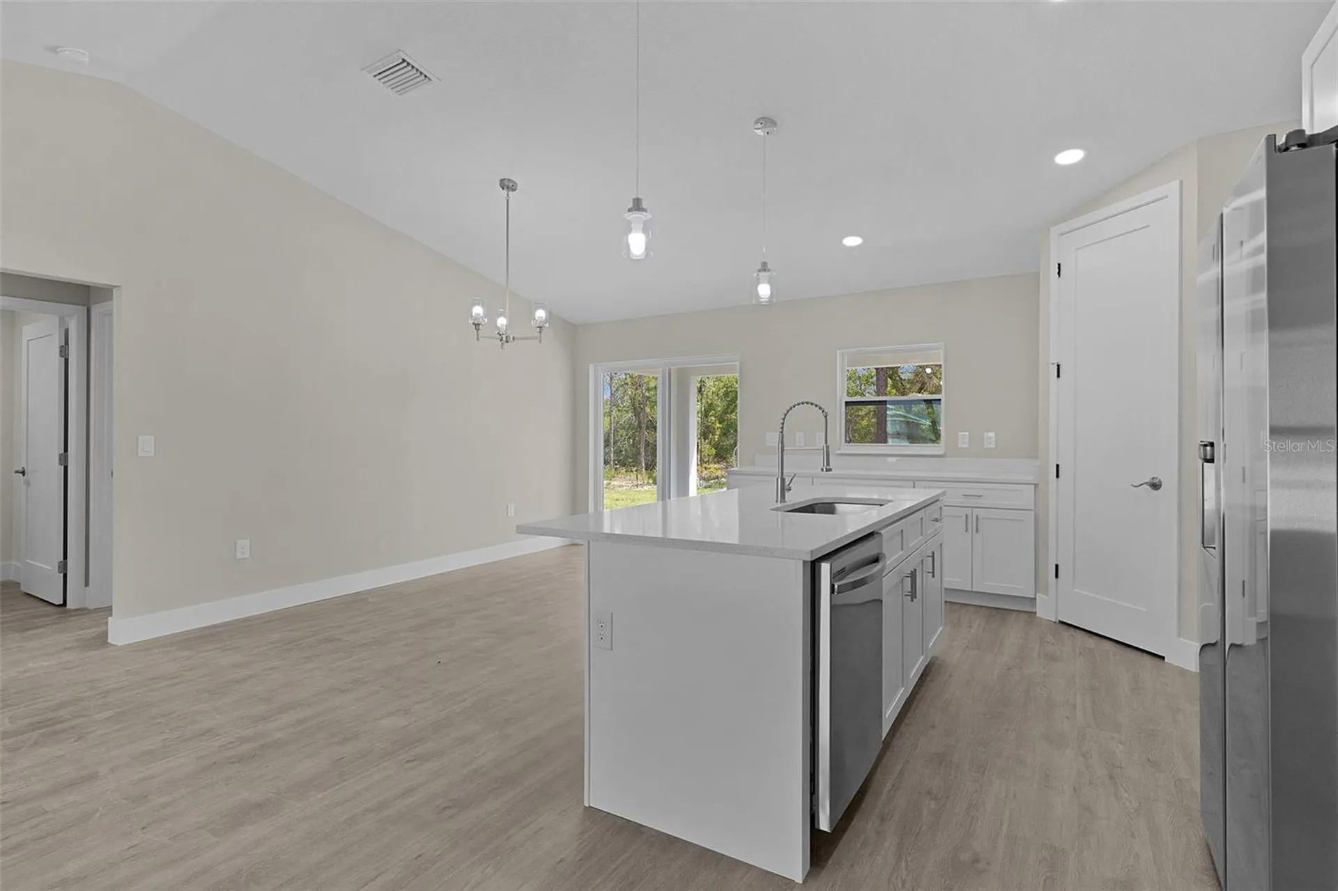 44 Malauka Drive Ocklawaha FL 32179