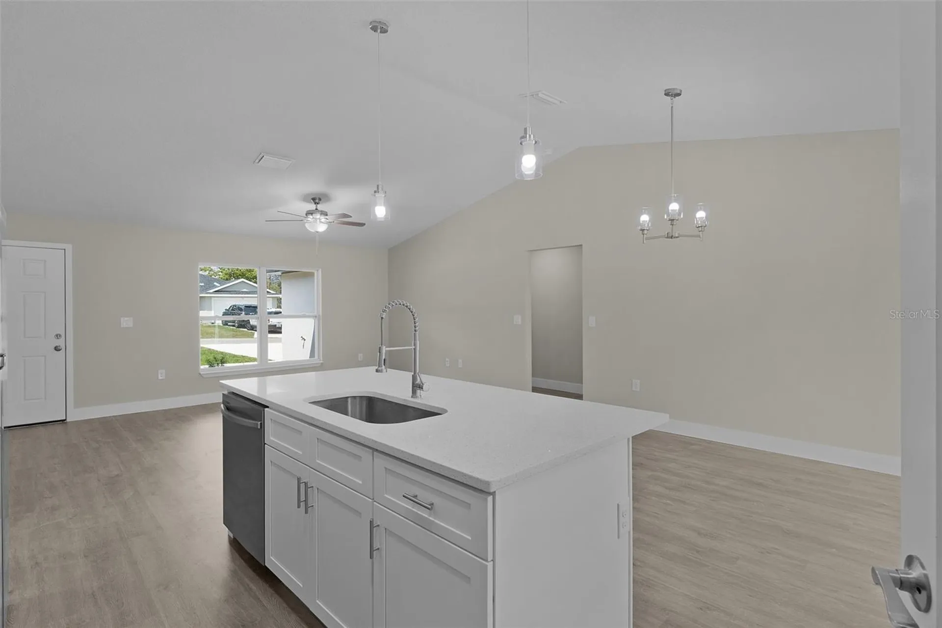 44 Malauka Drive Ocklawaha FL 32179