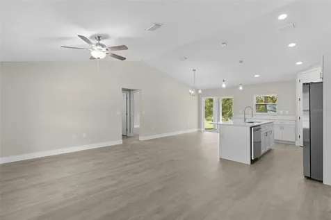 44 Malauka Drive Ocklawaha FL 32179