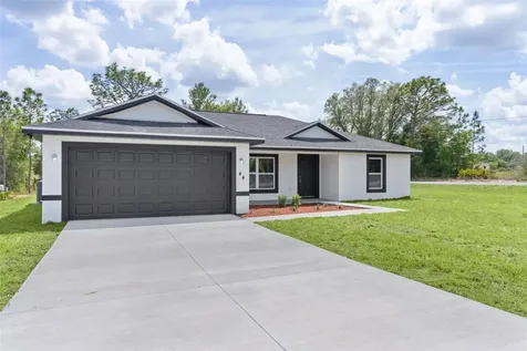 44 Malauka Drive Ocklawaha FL 32179