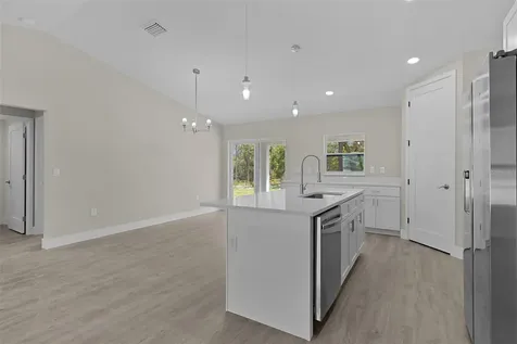 44 Malauka Drive Ocklawaha FL 32179