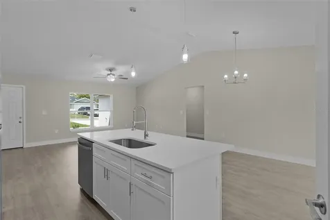 44 Malauka Drive Ocklawaha FL 32179