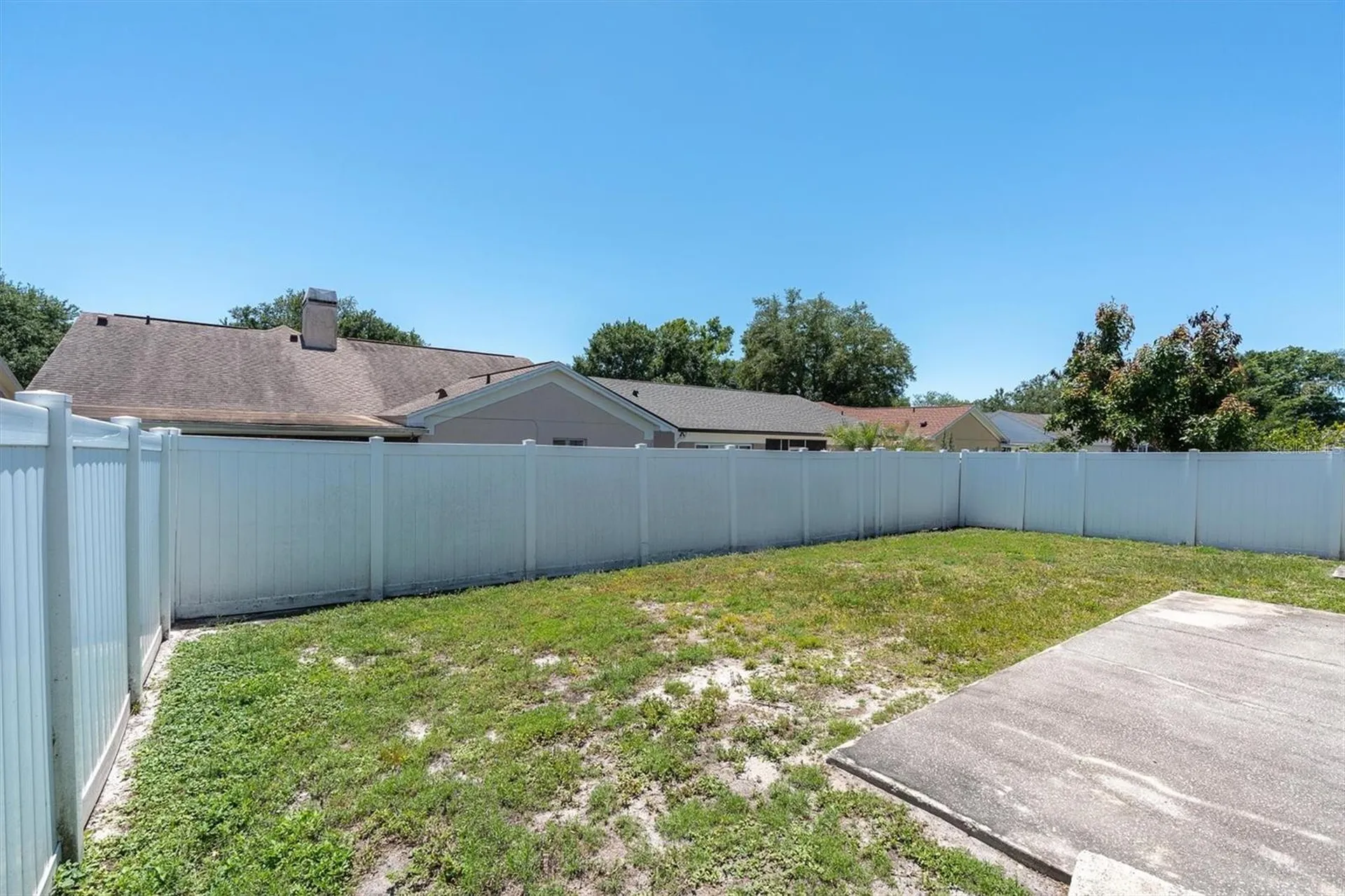 9735 Cypress Shadow Avenue Tampa FL 33647