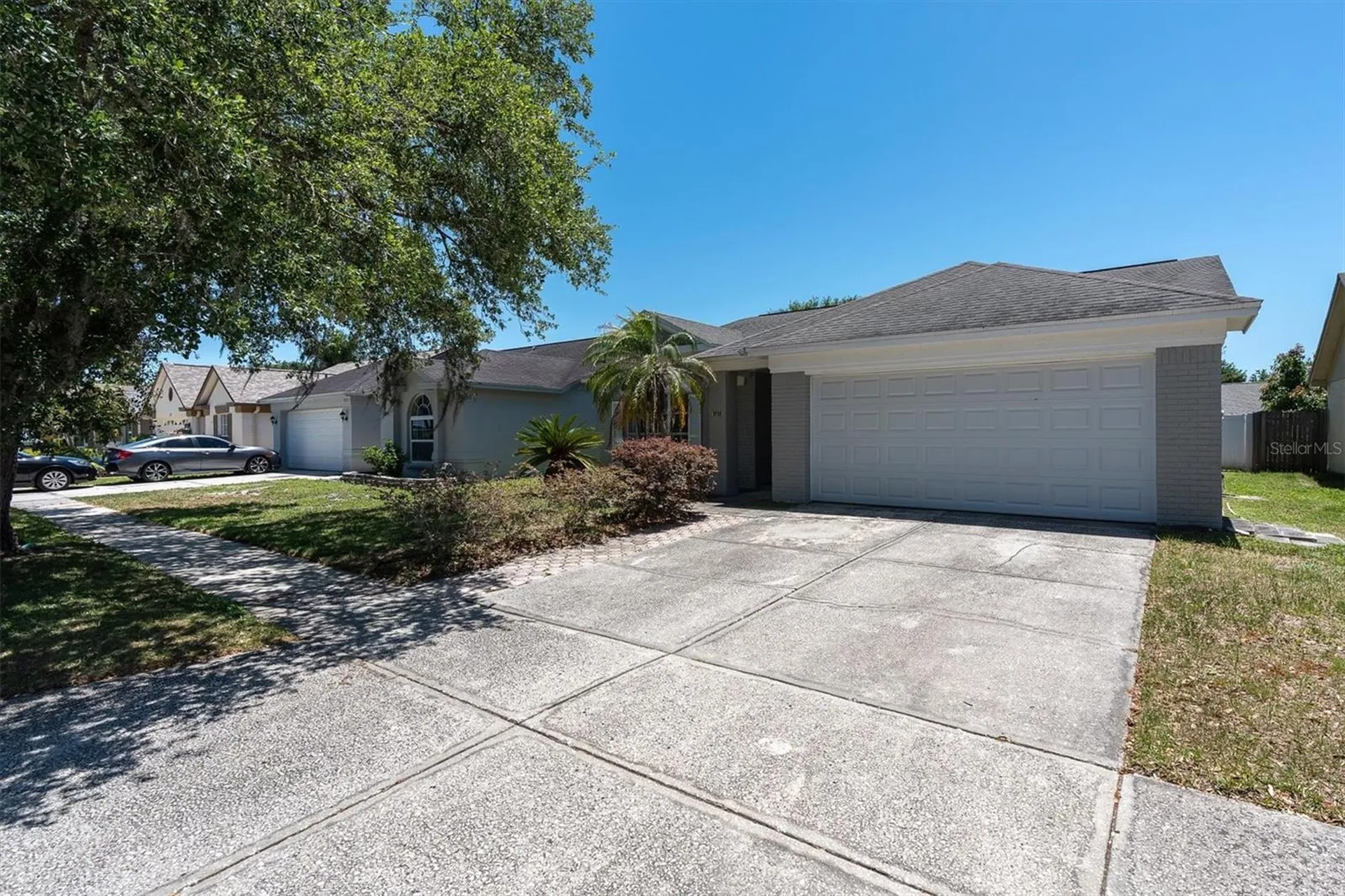 9735 Cypress Shadow Avenue Tampa FL 33647