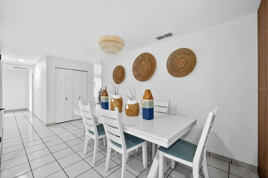 8902 N Hamner Avenue Tampa FL 33604