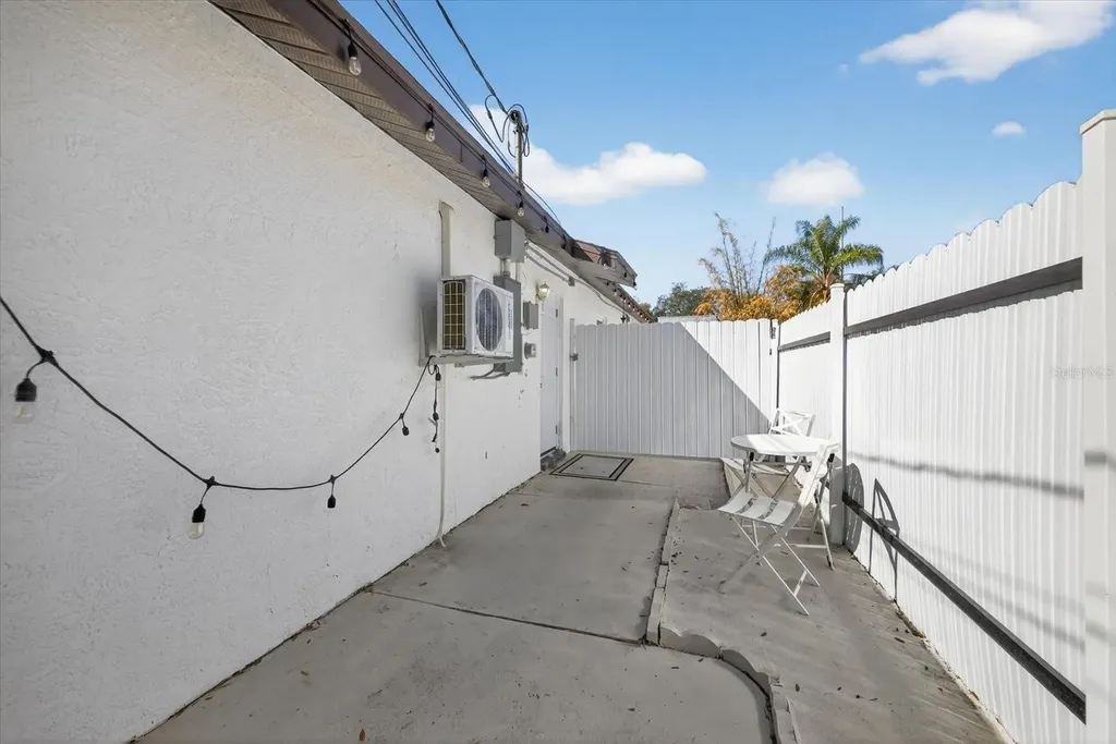 8902 N Hamner Avenue Tampa FL 33604