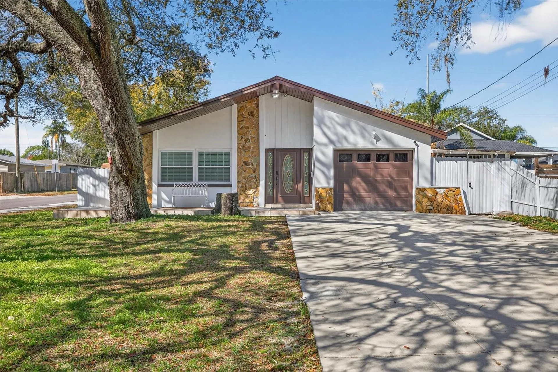 8902 N Hamner Avenue Tampa FL 33604