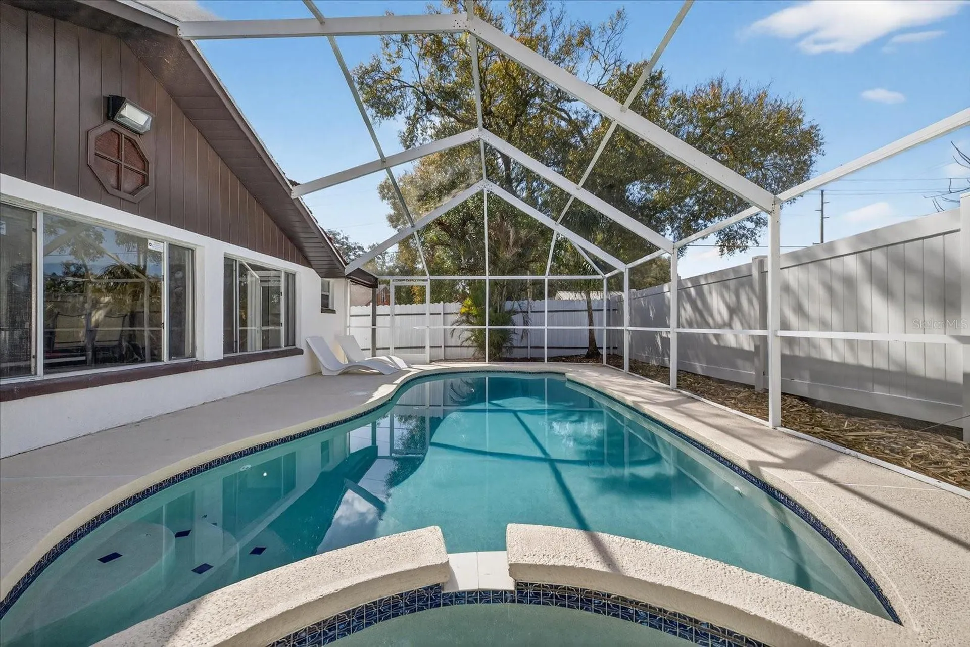 8902 N Hamner Avenue Tampa FL 33604